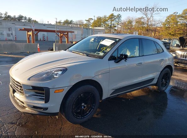 WP1AA2A54LLB13247 2020 PORSCHE MACAN Серый Вид спереди