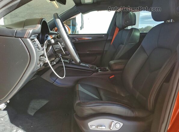 WP1AA2A56SLB11871 2025 PORSCHE MACAN Orange Widok wnętrza z przodu
