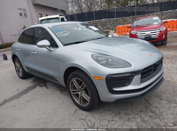 WP1AA2A58PLB07022 2023 PORSCHE MACAN Gray Delantero derecho