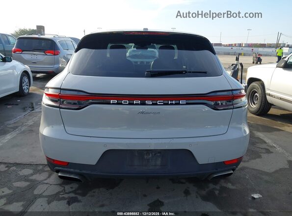WP1AA2A5XLLB01006 2020 PORSCHE MACAN Серый 