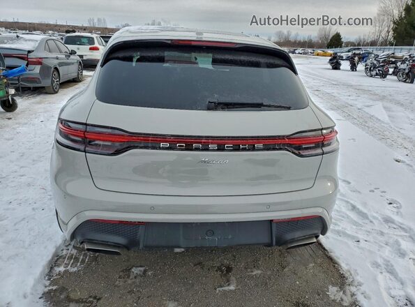 WP1AA2A5XPLB06289 2023 PORSCHE MACAN Бежевый Вид сзади