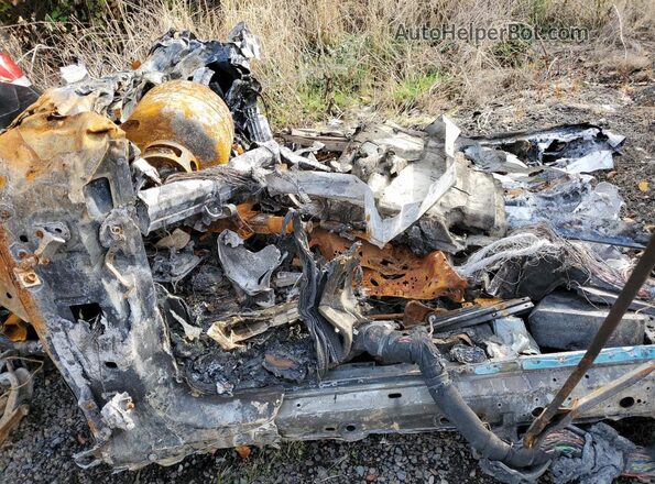 WP1AA2AY3RDA12729 2024 PORSCHE CAYENNE Пожар Вид салона спереди