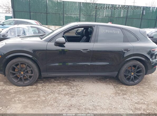 WP1AA2AY5PDA10736 2023 PORSCHE CAYENNE Черный Панорамный вид салона 360°