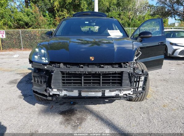 WP1AA2AY6LDA02476 2020 PORSCHE CAYENNE Черный Вид спереди