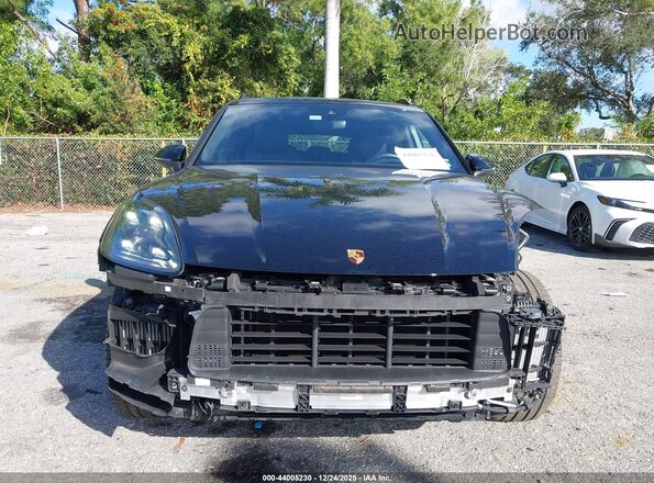 WP1AA2AY6LDA02476 2020 PORSCHE CAYENNE Черный Вид задней части салона