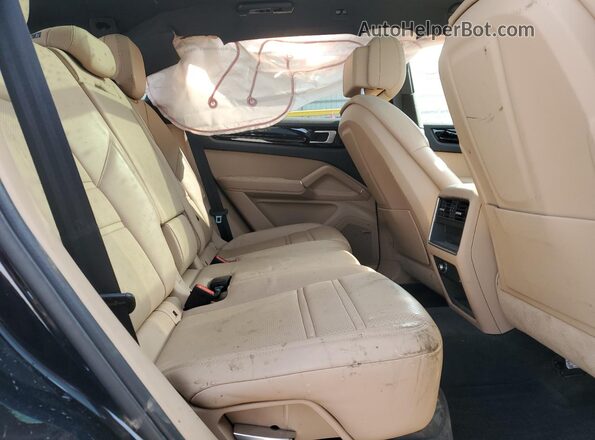 WP1AA2AY7MDA04643 2021 PORSCHE CAYENNE Синий Вид задней части салона