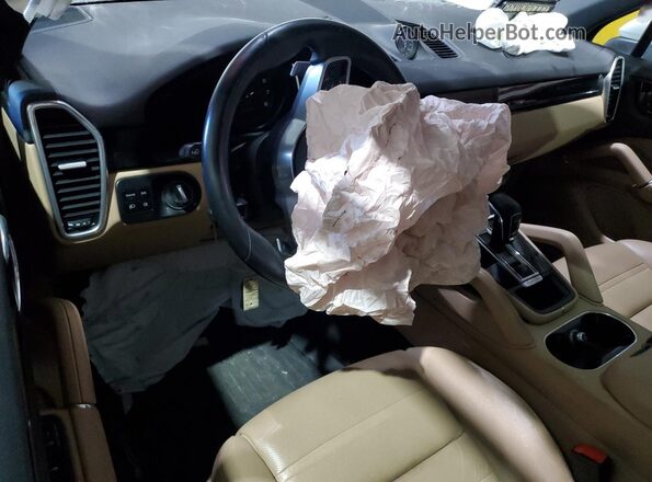 WP1AA2AYXMDA07858 2021 PORSCHE CAYENNE White წინა პანელის ხედი