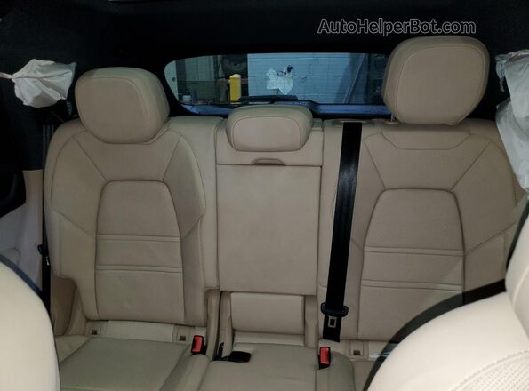 WP1AA2AYXMDA07858 2021 PORSCHE CAYENNE White უკანა სავარძლების ხედი