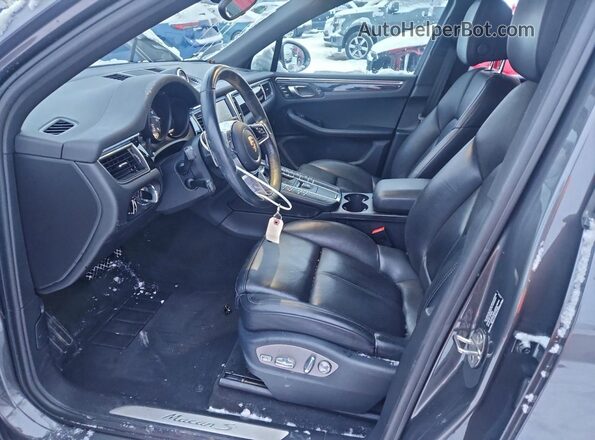 WP1AB2A51GLB40747 2016 PORSCHE MACAN Серый Вид салона спереди