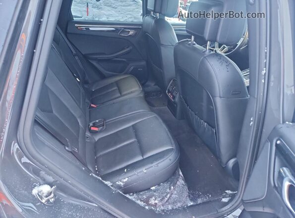 WP1AB2A51GLB40747 2016 PORSCHE MACAN Серый Вид задней части салона