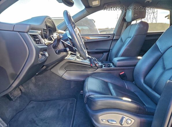 WP1AB2A5XGLB45283 2016 PORSCHE MACAN Коричневый Вид салона спереди