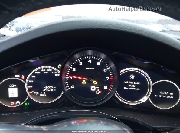 WP1AB2AY9LDA28177 2020 PORSCHE CAYENNE Black Vista de los asientos traseros
