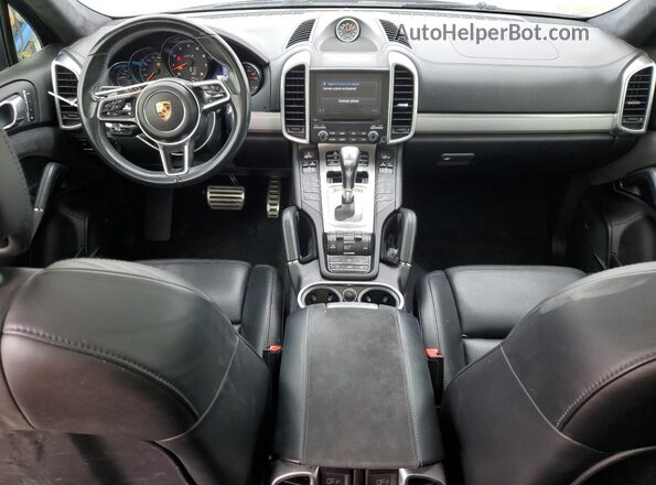 WP1AD2A28JLA81042 2018 PORSCHE CAYENNE Charcoal Widok deski rozdzielczej