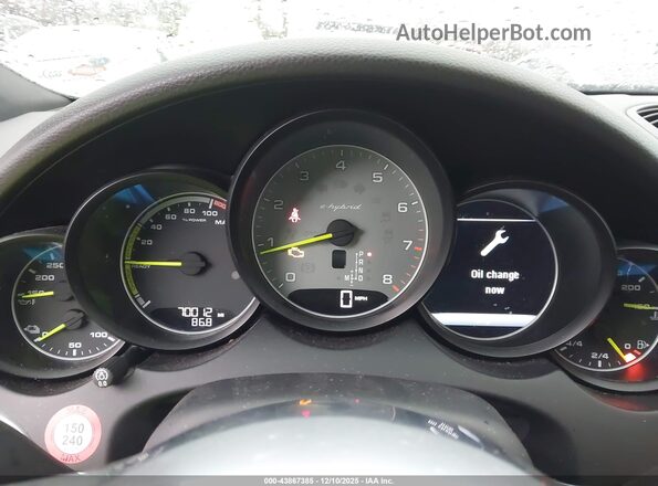 WP1AE2A25GLA60784 2016 PORSCHE CAYENNE Серый Вид задних сидений