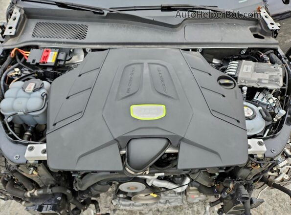 WP1AE2AY3MDA24764 2021 PORSCHE CAYENNE Charcoal Vista del compartimento del motor