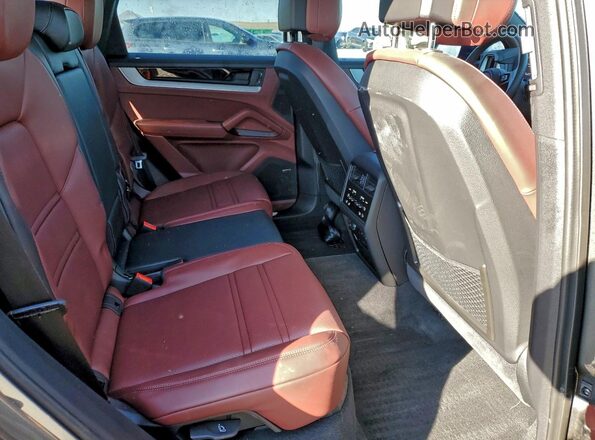 WP1AE2AY9RDA29457 2024 PORSCHE CAYENNE Угольный Вид задних сидений