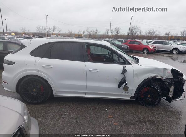 WP1AG2AY9MDA34306 2021 PORSCHE CAYENNE White სალონის 360-გრადუსიანი ხედი