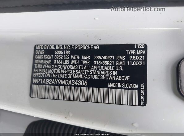 WP1AG2AY9MDA34306 2021 PORSCHE CAYENNE White ძრავის განყოფილების ხედი