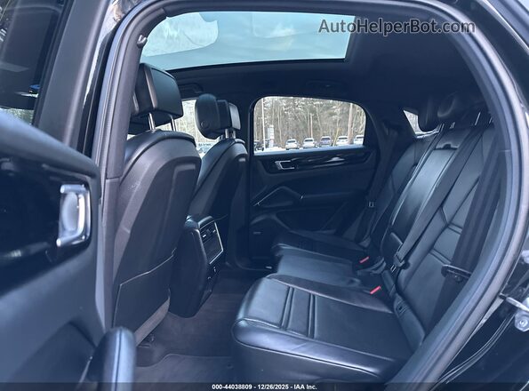 WP1BA2AY0MDA40369 2021 PORSCHE CAYENNE Black VIN კოდის სტიკერის ხედი