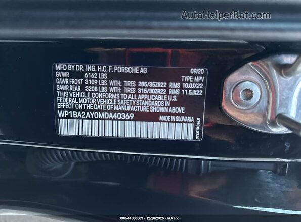 WP1BA2AY0MDA40369 2021 PORSCHE CAYENNE Black ძრავის განყოფილების ხედი