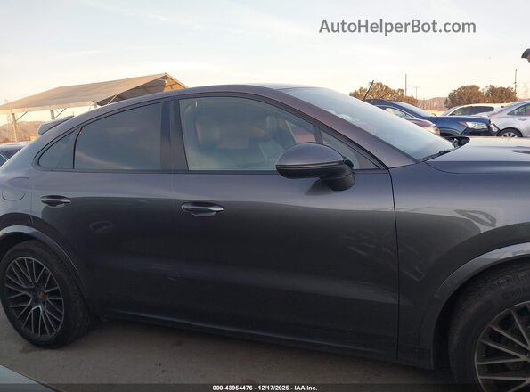 WP1BA2AY3LDA47394 2020 PORSCHE CAYENNE Серый Вид задней части салона