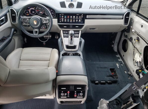 WP1BF2AY0PDA35369 2023 PORSCHE CAYENNE Серый Вид панели приборов