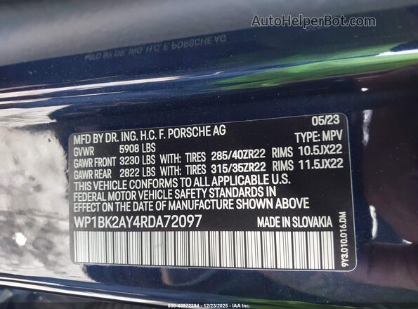 WP1BK2AY4RDA72097 2024 PORSCHE CAYENNE Dark Blue Вид подкапотного пространства