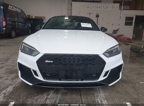 WUABWCF53KA902332 2019 AUDI RS5 White Widok wnętrza z tyłu