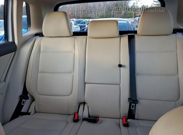 WVGAV7AX9GW575288 2016 VOLKSWAGEN TIGUAN Белый Вид задних сидений