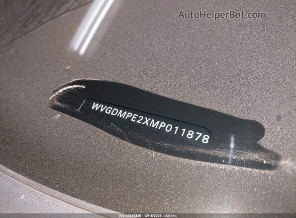 WVGDMPE2XMP011878 2021 VOLKSWAGEN ID.4 Black Շարժիչի բաժամունքի տեսք
