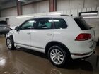 2017 Volkswagen Touareg Sport Белый vin: WVGEF7BP6HD006358