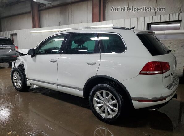 WVGEF7BP6HD006358 2017 VOLKSWAGEN TOUAREG Белый Задняя левая четверть