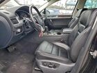 2016 Volkswagen Touareg Sport Черный vin: WVGEF9BP2GD012331
