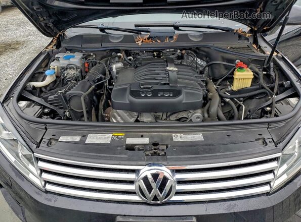 WVGEF9BP2GD012331 2016 VOLKSWAGEN TOUAREG Черный Вид подкапотного пространства
