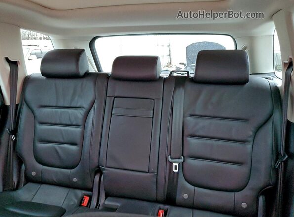 WVGEF9BP2GD012331 2016 VOLKSWAGEN TOUAREG Черный Вид задних сидений