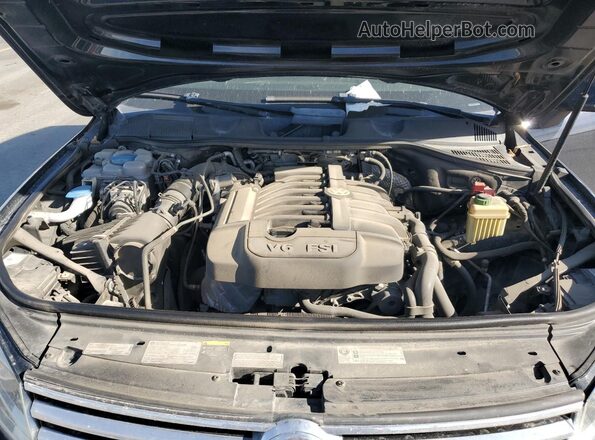 WVGEF9BP7GD010865 2016 VOLKSWAGEN TOUAREG Черный Вид подкапотного пространства