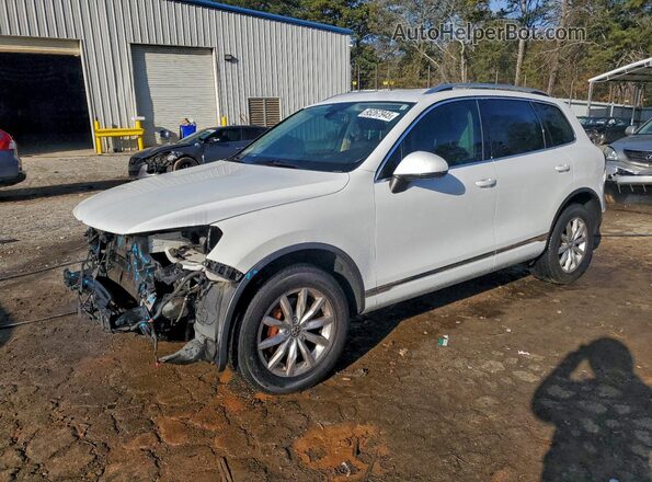 WVGEF9BP9GD003254 2016 VOLKSWAGEN TOUAREG Белый Передняя левая четверть