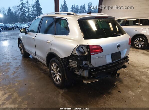 WVGEP9BP3GD001450 2016 VOLKSWAGEN TOUAREG Серый Задняя левая четверть