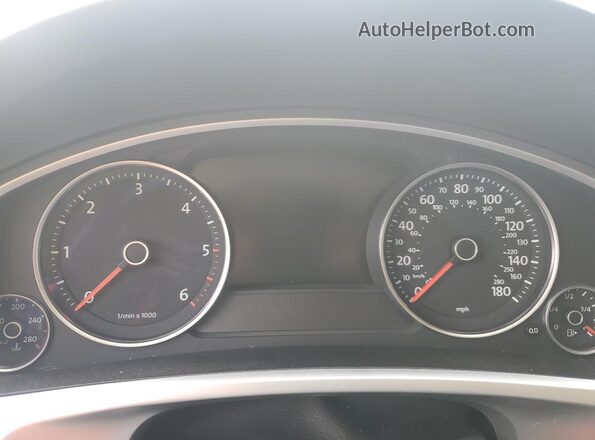 WVGEP9BPXGD002689 2016 VOLKSWAGEN TOUAREG Серый Вид щитка приборов
