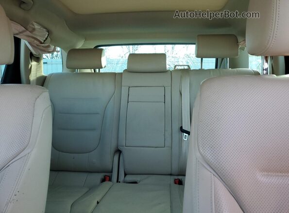 WVGGF7BP4HD004679 2017 VOLKSWAGEN TOUAREG Синий Вид задних сидений
