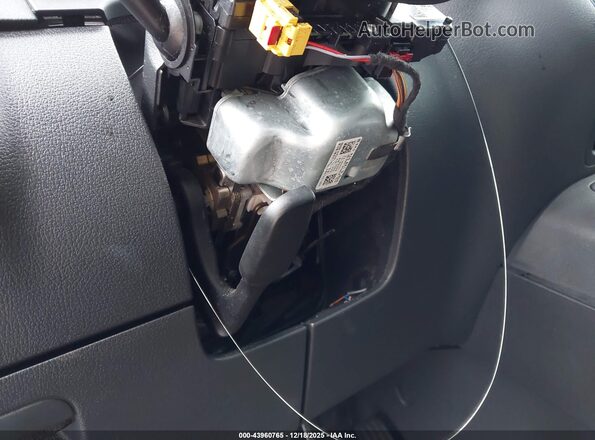 WVGRV7AX8HW506421 2017 VOLKSWAGEN TIGUAN Silver 