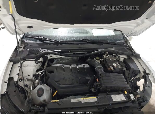 WVW2A7CD3PW148437 2023 VOLKSWAGEN GOLF White Vista trasera