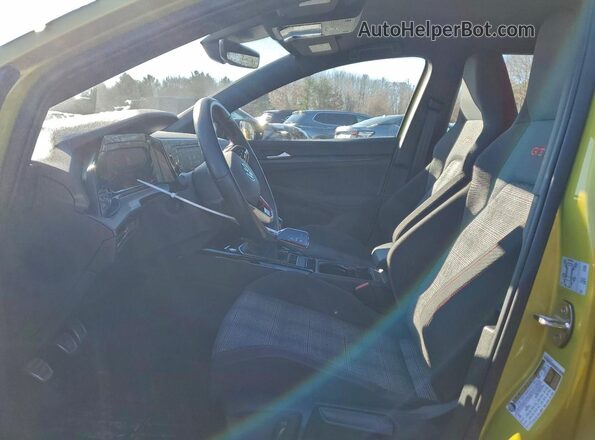 WVW9A7CD1PW181063 2023 VOLKSWAGEN GTI Желтый Вид салона спереди