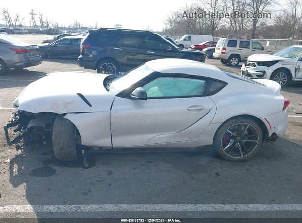 WZ1DB0C01NW050726 2022 TOYOTA GR SUPRA White Панорамний вид салону 360°