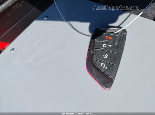 WZ1DB0C04NW048386 2022 TOYOTA GR SUPRA Red Vista del salpicadero