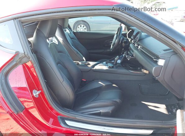 WZ1DB0C04NW048386 2022 TOYOTA GR SUPRA Red Vista de la etiqueta del VIN