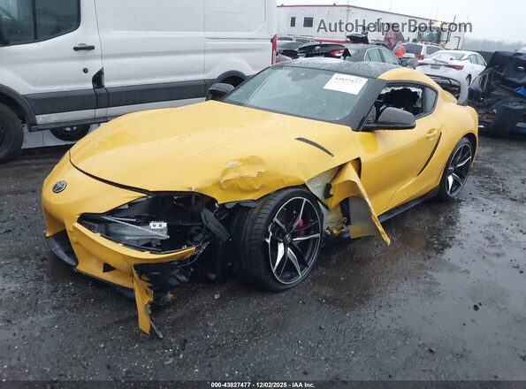 WZ1DB0C06MW040093 2021 TOYOTA GR SUPRA Yellow Przód lewy