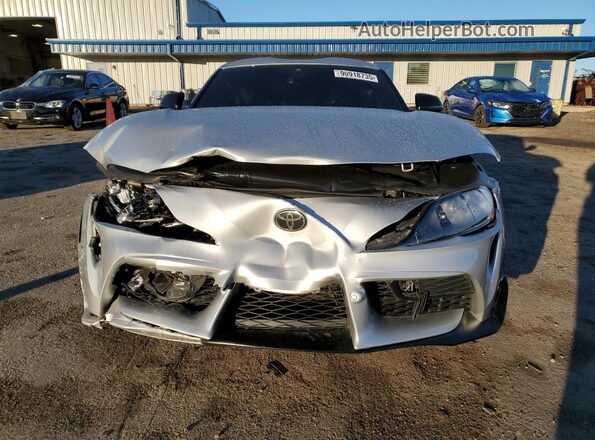 WZ1DB0C07MW042693 2021 TOYOTA SUPRA Серебряный Вид спереди