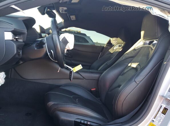 WZ1DB0C07MW042693 2021 TOYOTA SUPRA Серебряный Вид салона спереди
