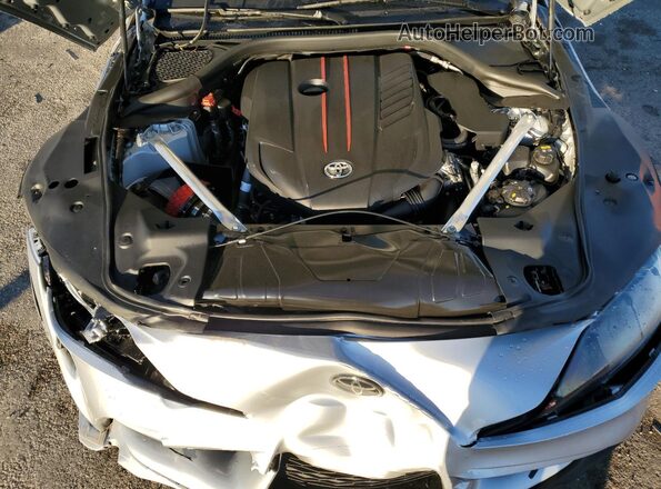 WZ1DB0C07MW042693 2021 TOYOTA SUPRA Серебряный Вид задней части салона